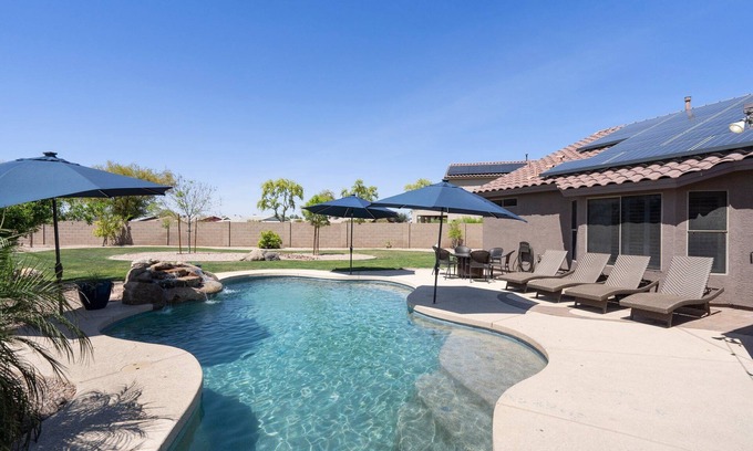 Springer Ranch House | Resort Style Backyard w/Heated Pool