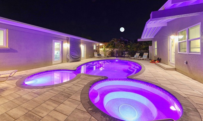 Anna Maria Resort | Resort-Style Ground Floor Suite On Vista Lake, Heated Pool & Spa 🦤