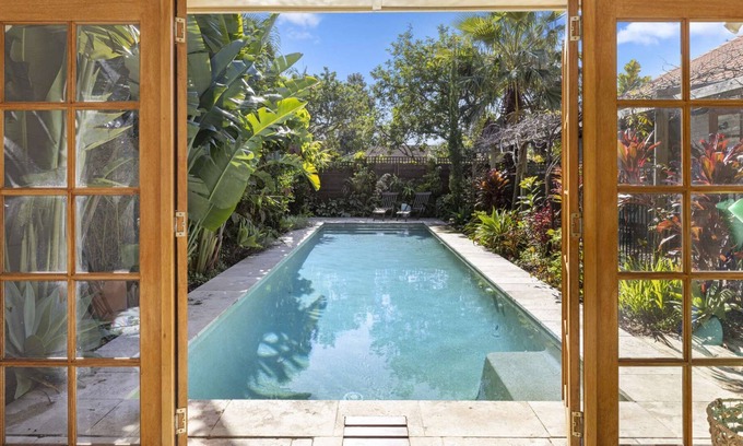 Korora House | Resort Style Pool, Walk to Beach, Pool House, Pet-Friendly