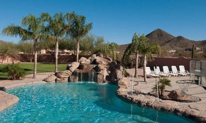 Desert View House | Resort vacationing at the Oasis Sleeps up to 24 SEE DESCRIPTION