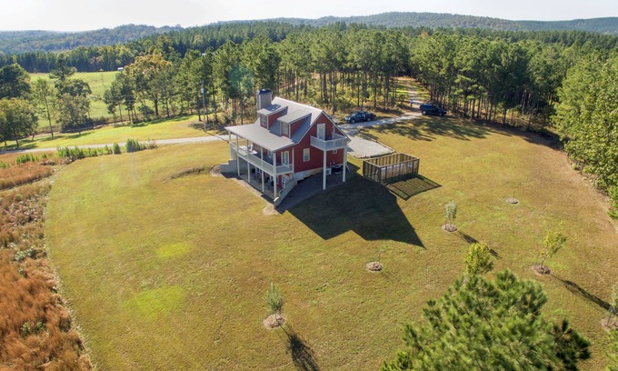 Ranburne House | Rest and Relaxation in the Foothills of the Appalachians in Northeast Alabama