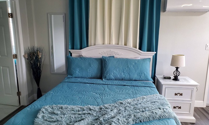 Tahitian Development Apartment | Rest apartament