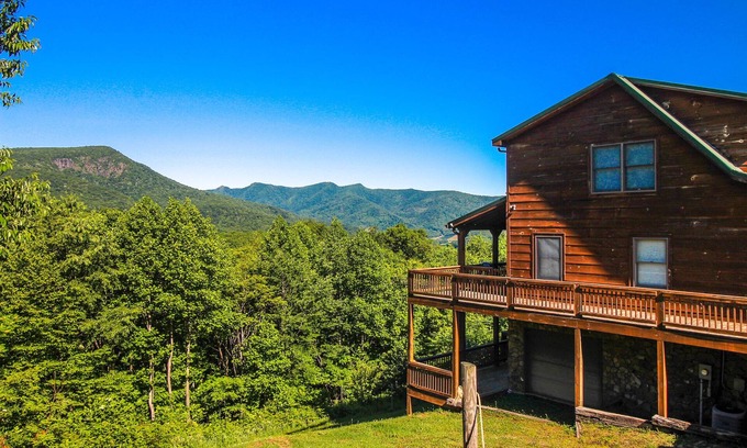 Buck Mountain Cabin | Rest Assured Available Labor Day Weekend!