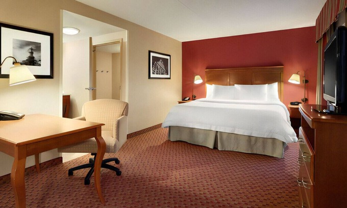Hartford House | Rest Easy in Our Stylish King Suite! Free WiFi