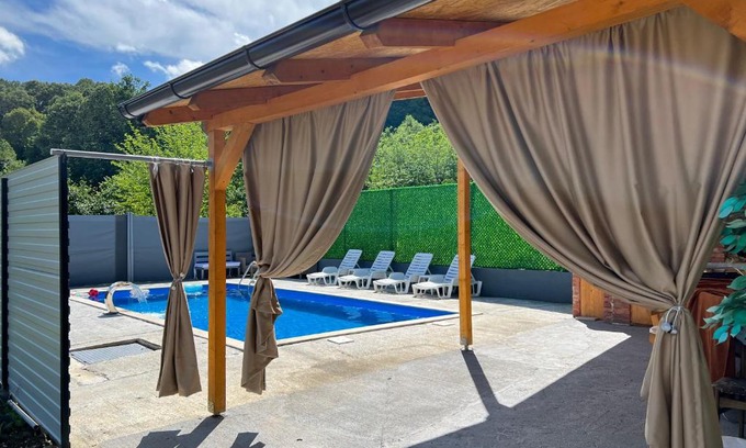 Tuzla House | Rest House