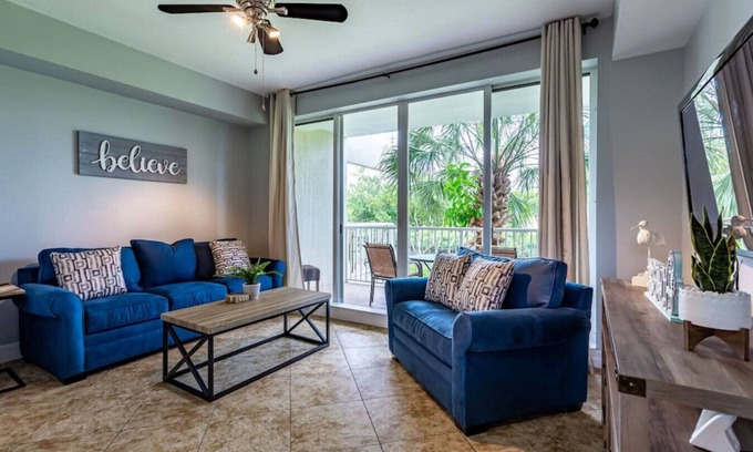 Ruskin House | Restaurants, Pools, Private beach, Hot Tub, Piers, Game Room, Playground & More!