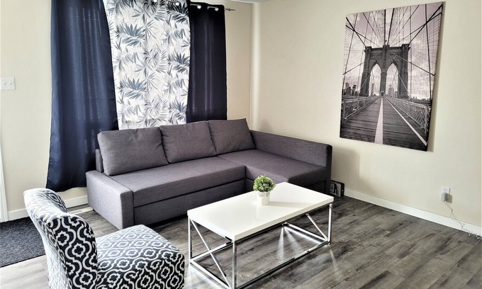 Fort Gary House | Restful 4 bedroom TownHome