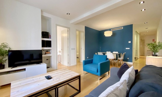 Nino Jesus Apartment | Retiro Exclusive - Two-bedroom Apartment