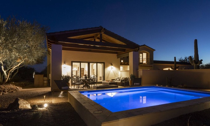 Tanque Verde House | Retreat at base of Mt Lemmon ideal training facility for cyclists/triathletes.