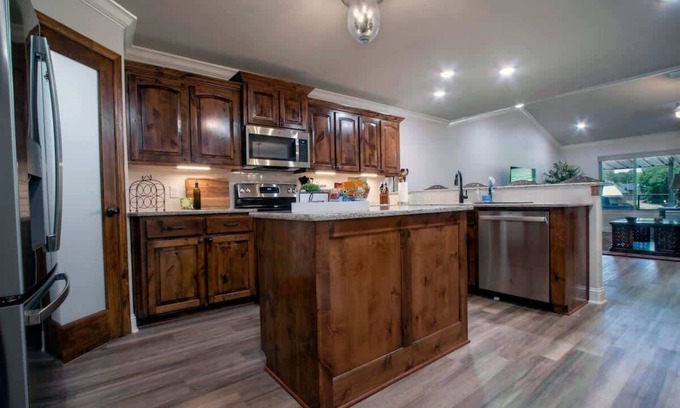 Judson House | Retreat at Premier Parks