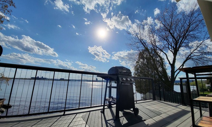 St. Louis County House | Retreat to Island Time | Lake Access