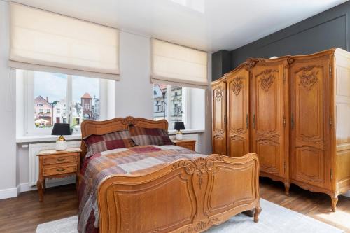 Darlowko Apartment | Retro Apartament Premium na Rynku by Renters Prestige