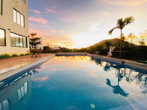 Lonavala Hotel | Retro Forest Resort Lonavala