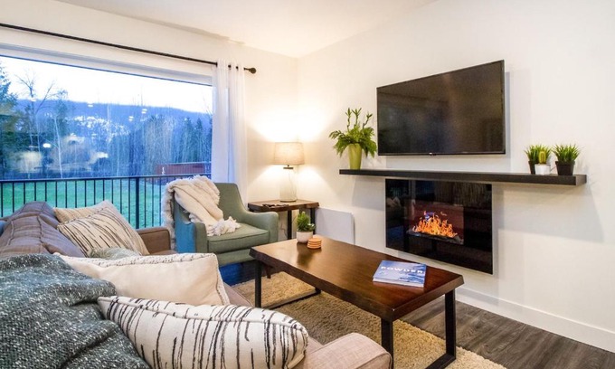 Revelstoke Apartment | Revelstoke Retreat by Revelstoke Vacations
