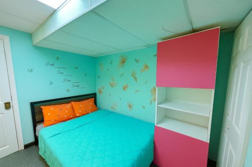 Malton House | Rex-7 Room Near Airport