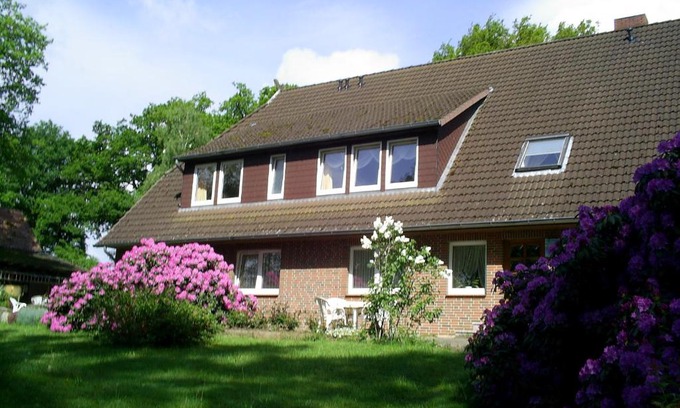 Behringen House | Rhododendronhof