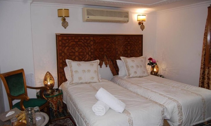 Layoun Bed & Breakfast | Riad Authentic Palace & Spa - Al Yacout