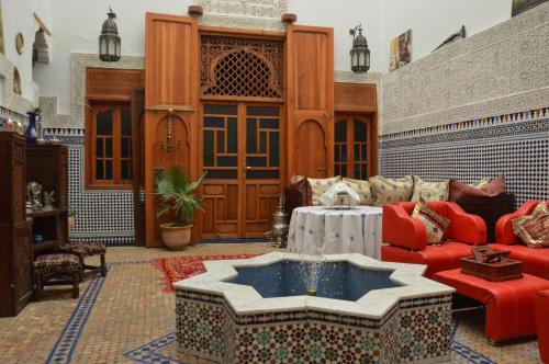 R'habet Zbib House | Riad Oumkaltoum Fès