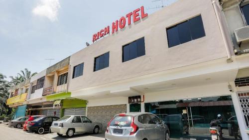 Batu Pahat Hotel | Rich Hotel