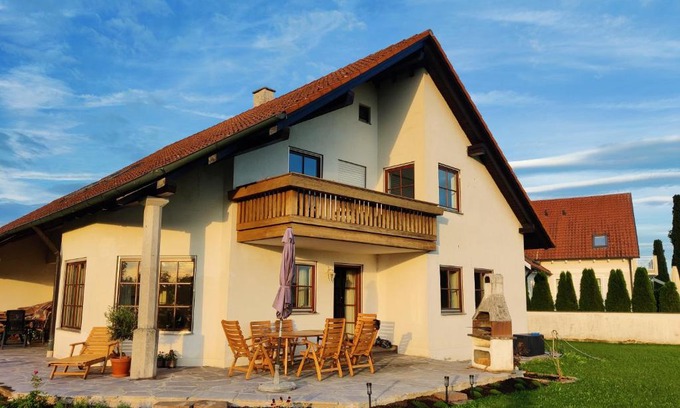 Unterallgau House | Richie's Landhaus im Allgäu