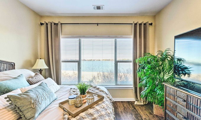 Eureka Condo | Richland-Chambers Reservoir Condo w/Pool Access!