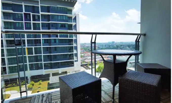 Kuching Apartment | Ricky's Homestay 13 @ Vivacity Megamall