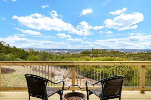 Kerrville House | Ridge - A Birdy Vacation Rental