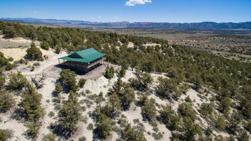Mammoth Creek House | Ridgetop Hideaway