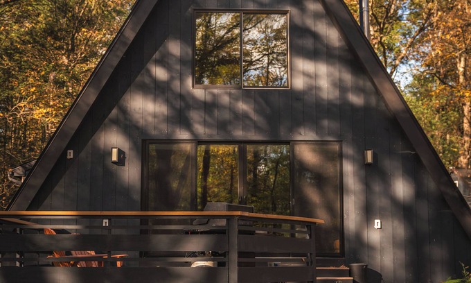 Kerhonkson House | Ridgeview A-Frame: Stylish Kerhonkson Escape
