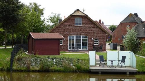 Eilsum House | Riedhaus am Siel