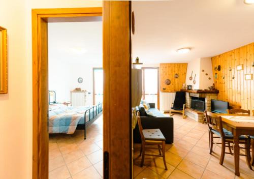 Miragolo San Salvatore Apartment | Rifugio Panoramico in the Mountains Le Arcate