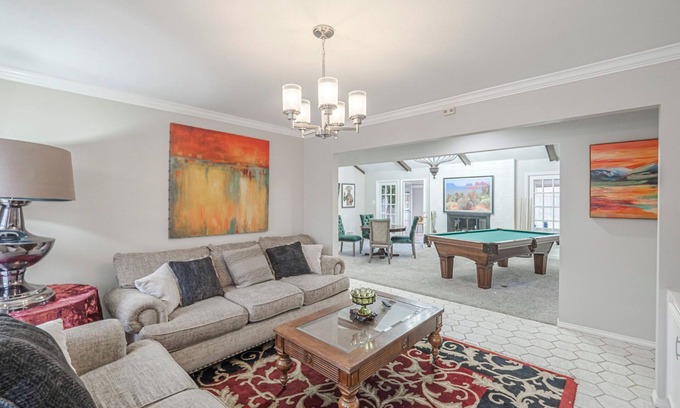 Midland House | Right At Home-Midland Posh & Private with Billiards