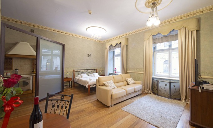 Stare Miasto Apartment | right in the center of the old Krakow