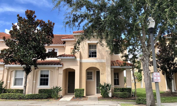 Crestwynd Bay House | Right Left Right To Disney #2 - (3 Turns To Disney) - New Listing as of Sept '18