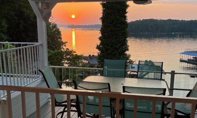 Flowery Branch House | Right on the lake. Private Boat Dock