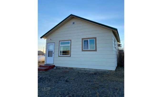 Winnett House | Rimrock Rental
