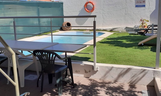 Feijo Apartment | Rio . Beaches . Lisbon, Ideal for families with children and pets.
