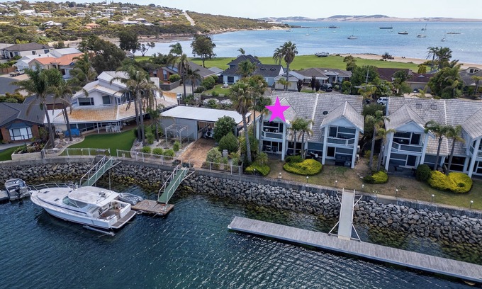Port Lincoln Apartment | "Ripple Time"