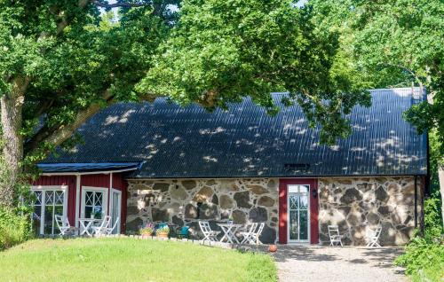 Bustorp Hotel | Risanäs Udde