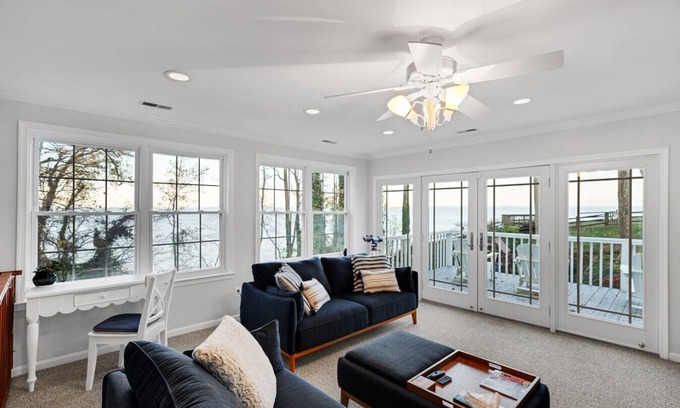 Chesapeake Beach House | Rising Sun Bay View Cottage
