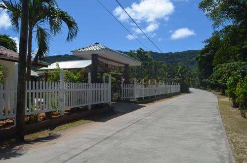 La Digue House | Rising Sun Guesthouse