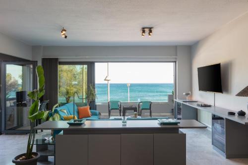 Rethymno Apartment | Rithian Blue Coast 2 bedroom seaview apartment