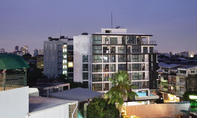 Phra Khanong Nuea Apartment | Ritzy In Phrakanong area