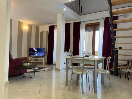 Ivrea Apartment | RIVE DORA IVREA