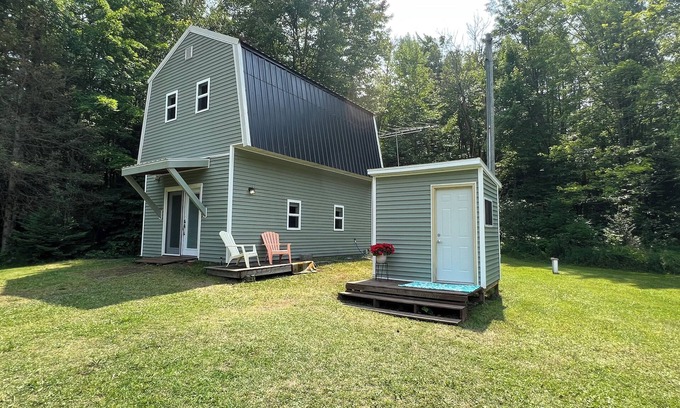 Sault Ste. Marie Cabin | River Bend ~ Sugar Island
