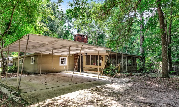 Fort White House | River Cabin and Guesthouse! 2 homes, 1 rental!