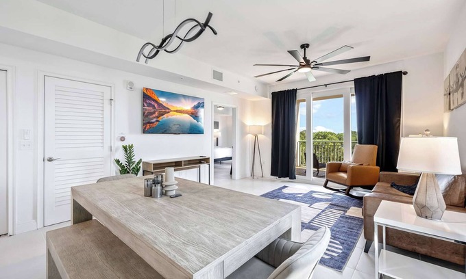 Merritt Island Condo | RIVER FLY IN: The Cocoa, Island Horizon View