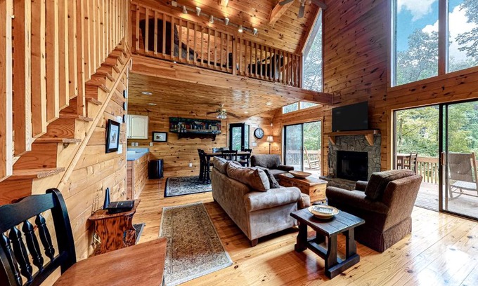 Ellijay House | River Holiday