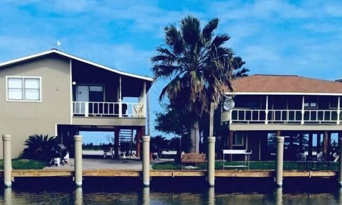 Matagorda Apartment | River House 168b
