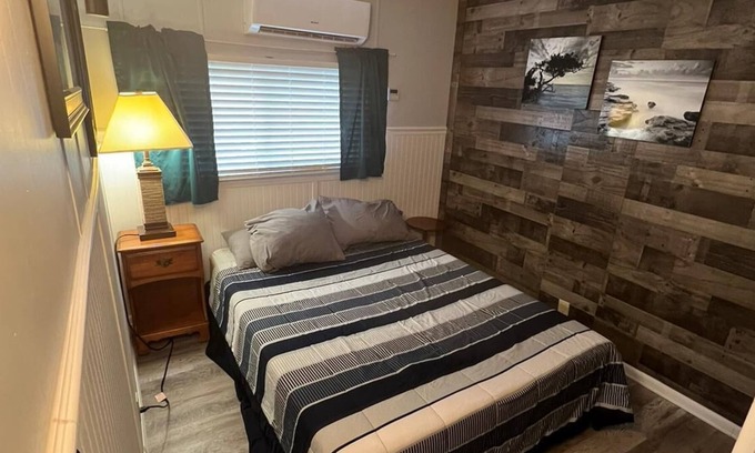Weeki Wachee Gardens House | River House Villa